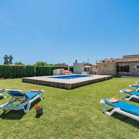 Holiday home Can Tofol *